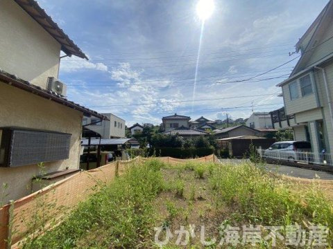 厚木市宮の里　新築戸建の庭|敷地内から道路側を撮影