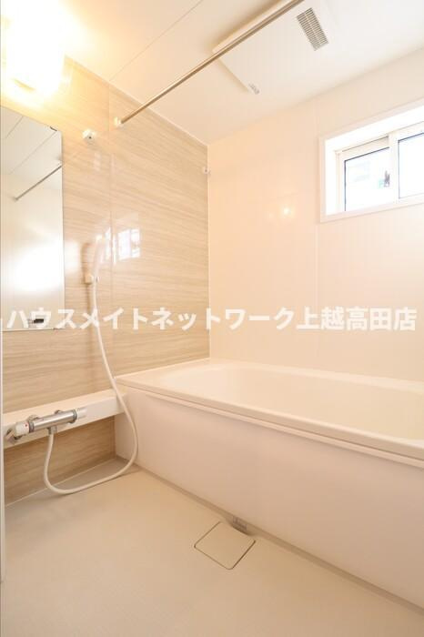 セレーノクローバーの浴室|追焚機能付