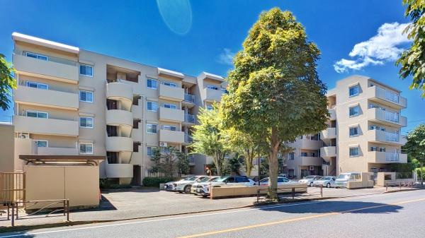 川崎市宮前区野川台１丁目の中古マンションの外観|陽当りの良さが伝わります！
是非、現地にてご確認下さい。