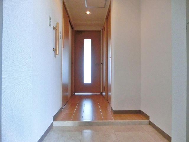ソラーレNの玄関