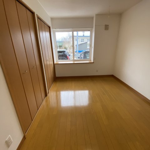 エルフレアの洋室|落ち着いた色調の洋室です