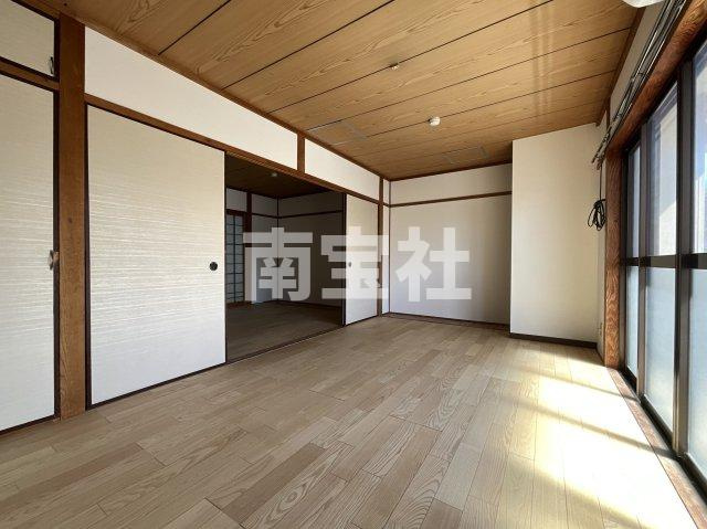 【居間・リビング】