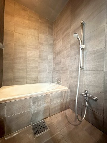 パッセージの浴室