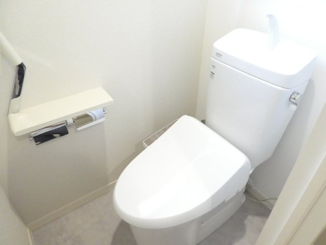 エクセルメゾン仁川のトイレ