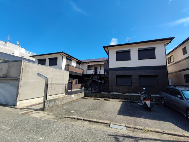 レフィナード芦屋の外観