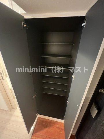 プレジオ難波の収納