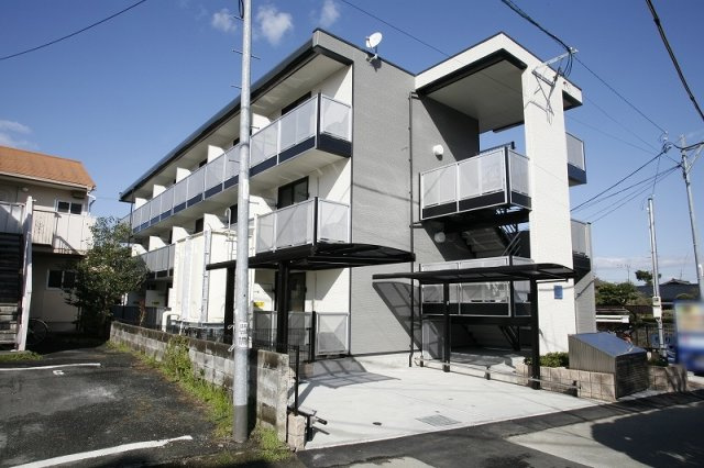 レオパレスＳＫＹ　ｉの外観