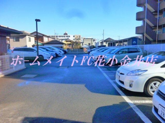 【駐車場】