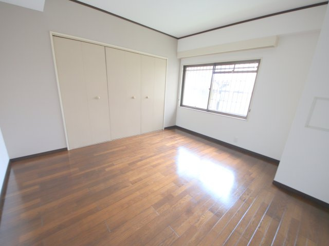 朝日プラザアーバネート奈良IIの居間・リビング