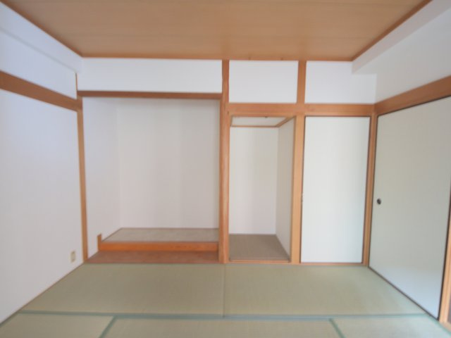 朝日プラザアーバネート奈良IIの和室