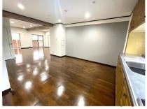 朝日プラザアーバネート奈良IIの居間・リビング