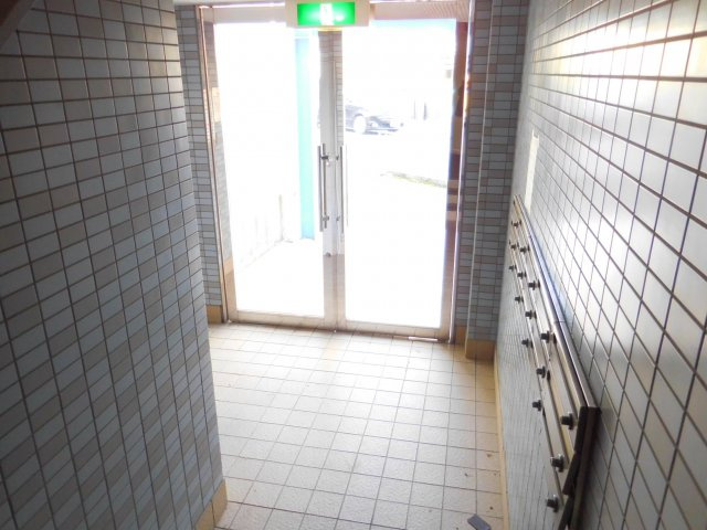 ビエント真上のエントランス