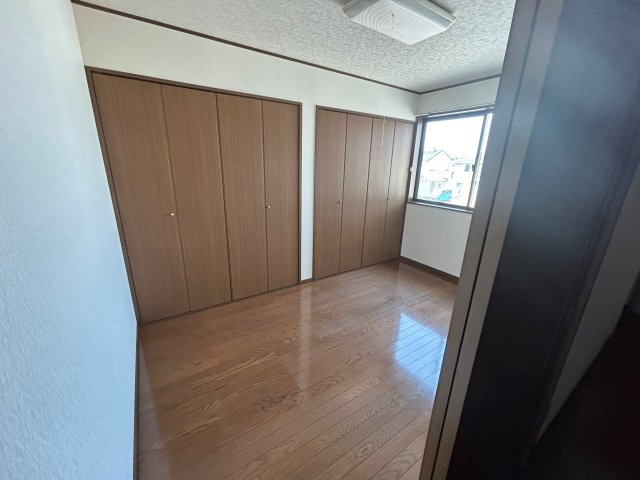 たちばなハイツの洋室