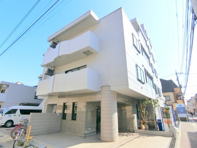 セレーブル城南の外観