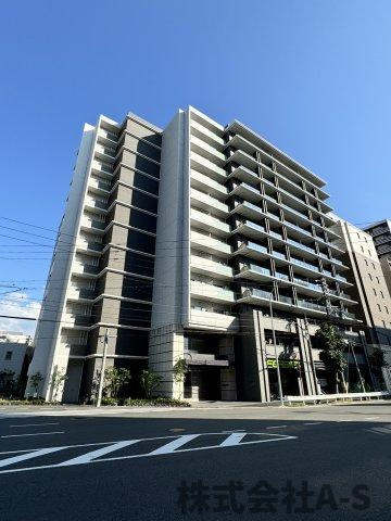 グランルクレ新栄イーストの外観