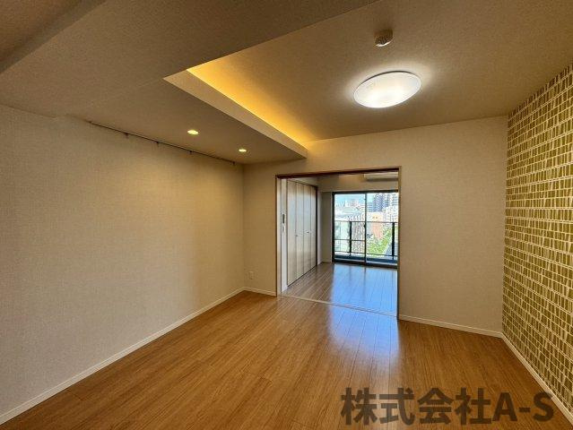 グランルクレ新栄イーストの居間・リビング|同間取り画像使用
実際のお部屋と色などが異なる場合がございます。