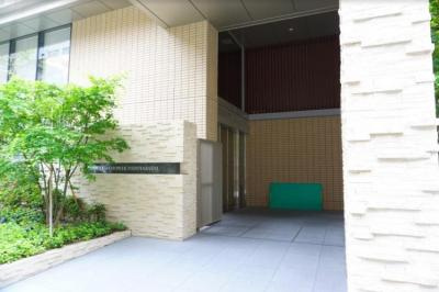 クラッシィタワー淀屋橋のエントランス