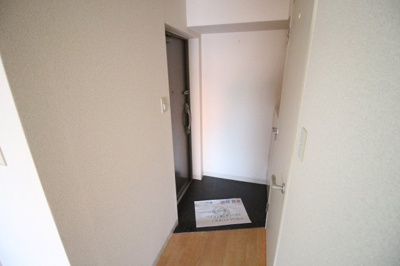 【玄関】 | シーラビフォリア | 玄関収納あり