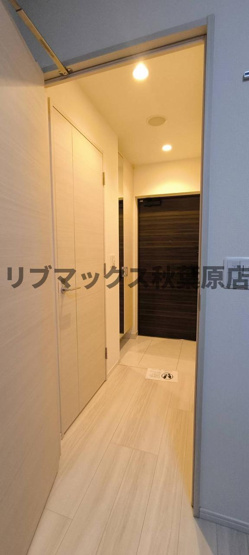 【玄関】デュアレス千代田三崎町