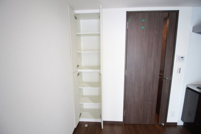 【収納】 | エスリードコート阿倍野昭和町 | DK内押入れ