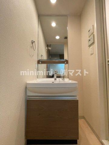 プレサンス松屋町駅前デュオの洗面所