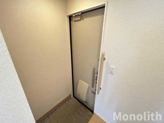 ジュヴェール深井Bの玄関