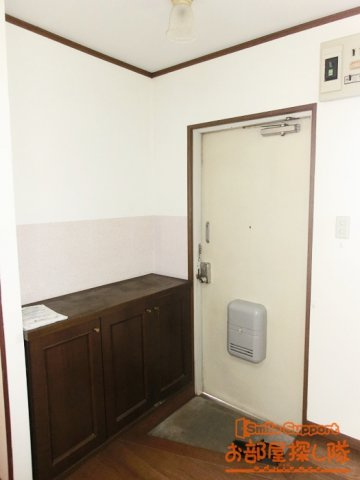 ビオレッテの玄関|同物件別室