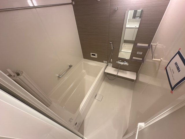 ラビアンローズ三木の浴室