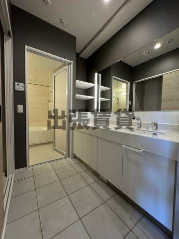 仲介手数料0円！！UNROOMの洗面所