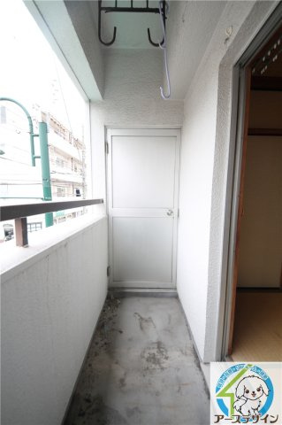 大黒ビルのバルコニー