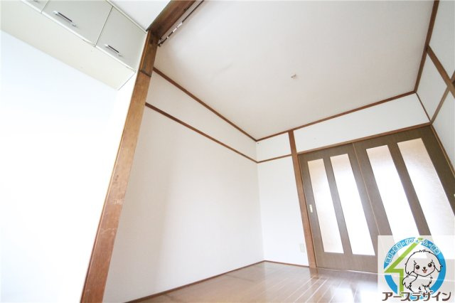 大黒ビルの居間・リビング