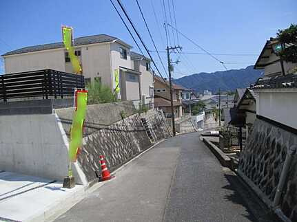 廿日市市宮島口上1丁目　新築一戸建ての駐車場