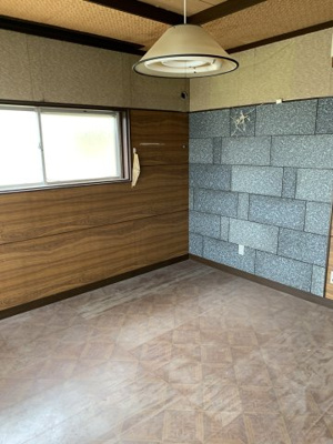  | 吉島１丁目212