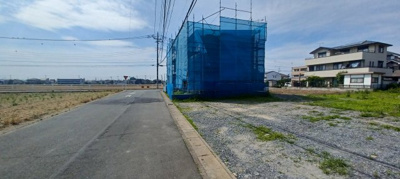 【前面道路含む現地写真】 | 熊谷市籠原南2丁目 D区画　2550万 土地 | 前面道路含む現地写真です