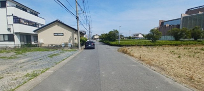 【前面道路含む現地写真】 | 熊谷市籠原南2丁目 D区画　2550万 土地 | 前面道路含む現地写真です
