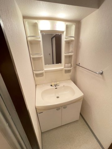 【独立洗面台】