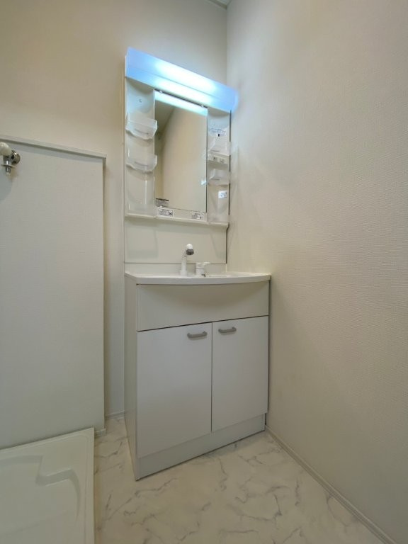 モンテの独立洗面台