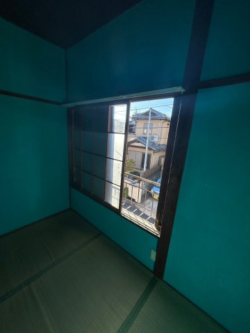 習志野市津田沼７丁目のアパートの和室