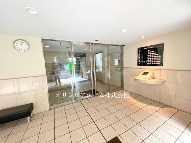秀和第２東陽町レジデンス　7階　62.72㎡　リ　ノベーションのエントランス