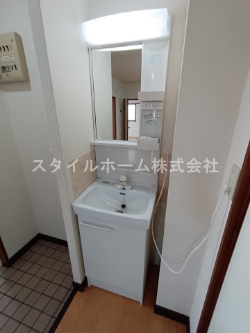 グリーンハイツ光輝の洗面所