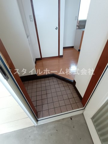 グリーンハイツ光輝の玄関