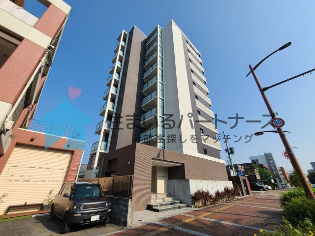 カサグランデ本町の外観|落ち着いた雰囲気の外観です