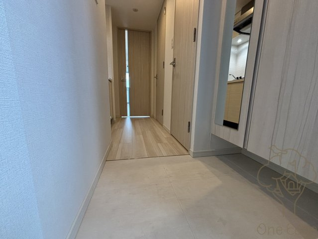 S-RESIDENCE福島Alovitaの玄関