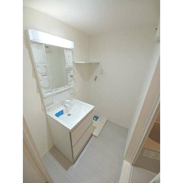 colors　名古屋市賃貸　仲介手数料無料の洗面所