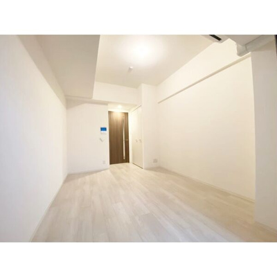 【内装】 | クレストタップ京橋 | 白基調のお部屋です