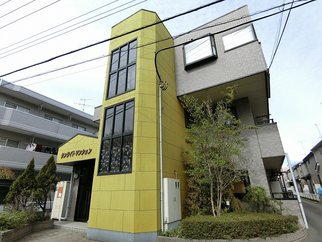 サンライトマンションの外観