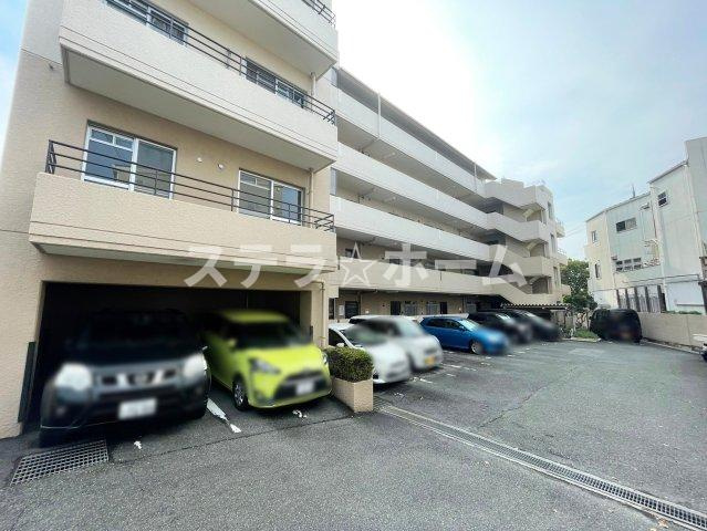 豊中緑丘パーク・マンションの駐車場|駐車場もございます