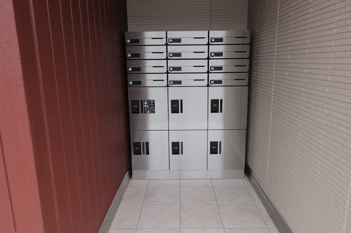 アルカンジュ東合川のその他共用部分|宅配BOX付きで不在時の荷物の受け取りに便利です☆