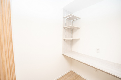 【洋室】 | カーサ土佐堀