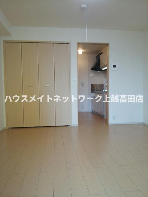 グロースフェルトＡの内装|洋室